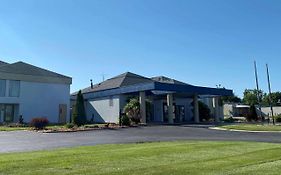 Courtyard Inn And Suites Fort Atkinson Wi